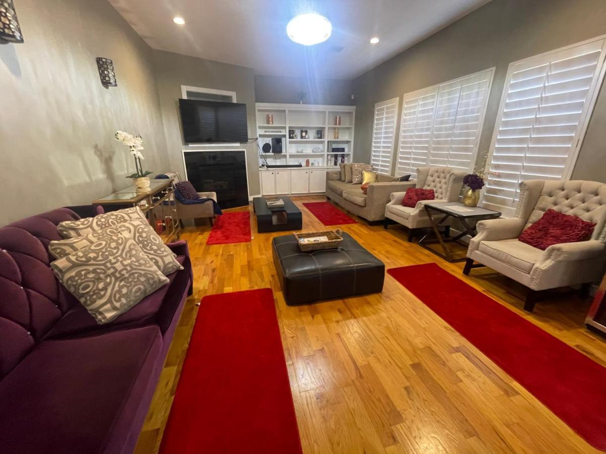 Wanderlust Villa Near Galleria Mall Houston Exterior foto
