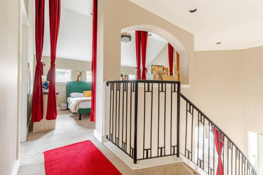 Wanderlust Villa Near Galleria Mall Houston Exterior foto